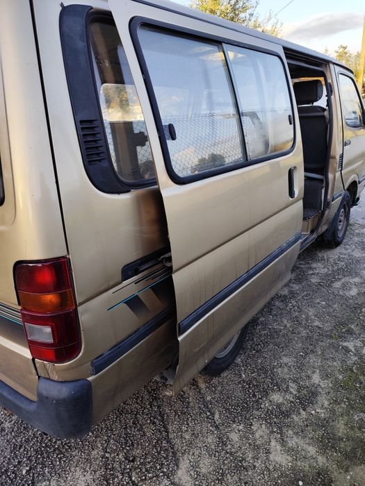 Toyota HiAce towner 94 9 lugares