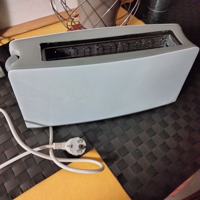 Torradeira  Tristatar (para reparar)