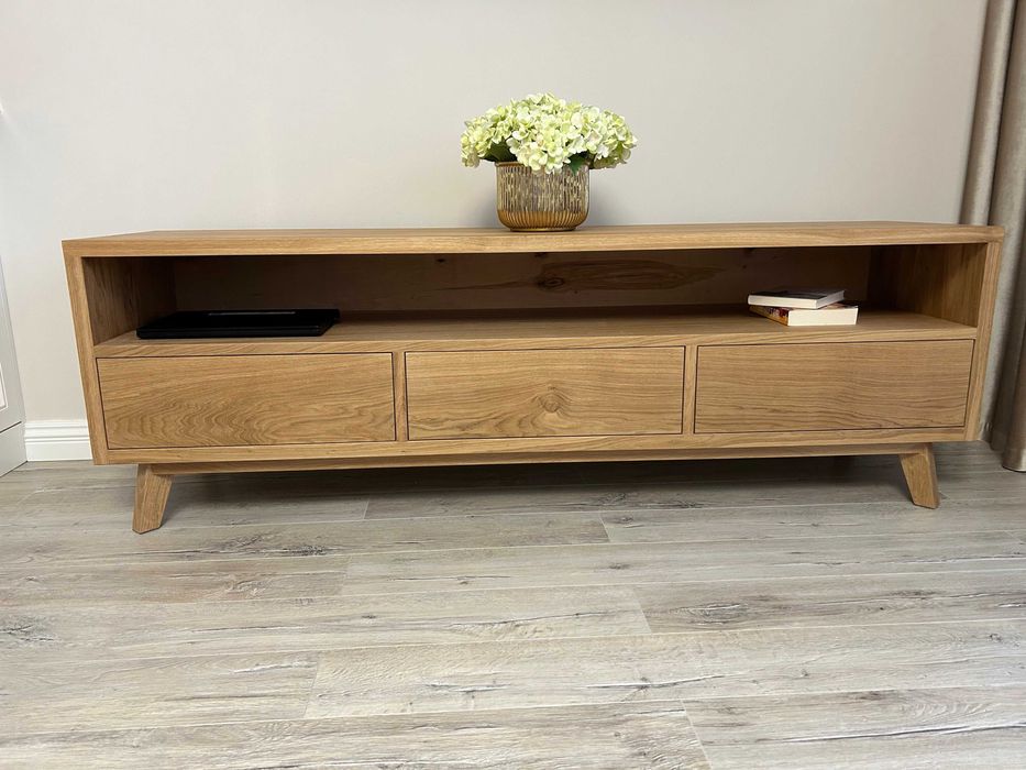 Komoda RTV - meble dębowe 1
