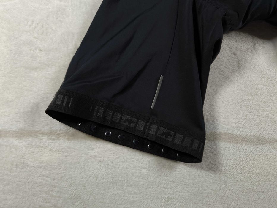 Велосипедные шорты ASSOS Fi Uno S5 Cycling Bib Shorts, размер TIR (XL)