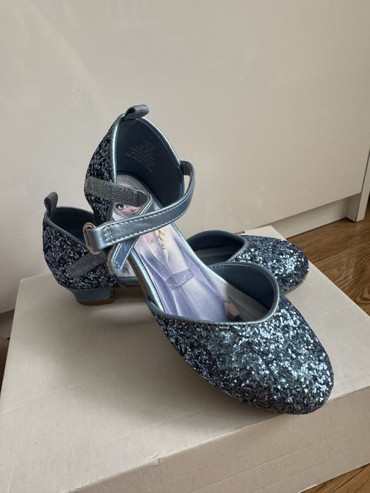 Срібні туфлики білі туфлі на дівчинку метелик бабочка