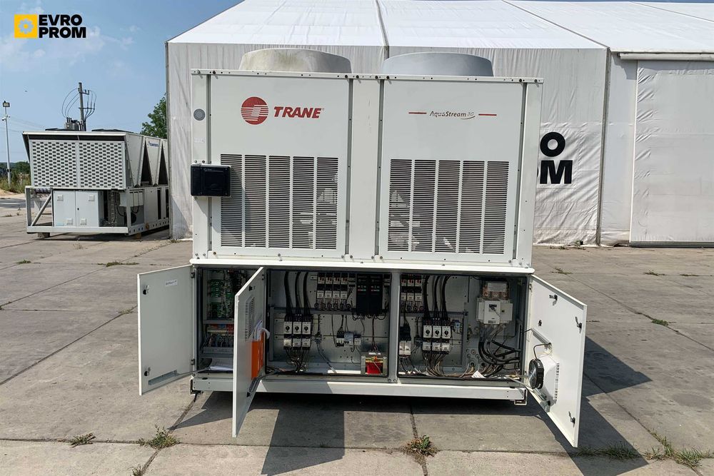 Chiller / Agregat wody lodowej TRANE CGAM140 380.9 KW. Używany. Gwarancja