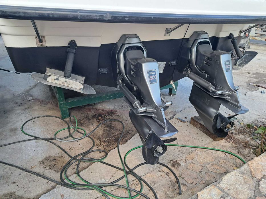 jacht Chaparral 300 signature  motorówka