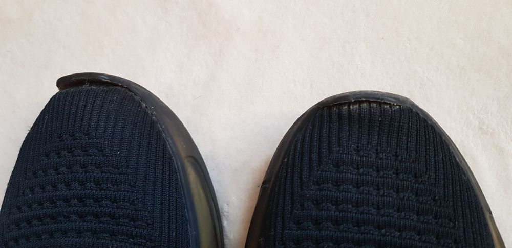 Buty sportowe 25,5 cm róż 40