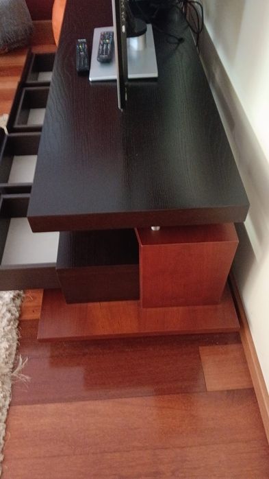 Conjunto de Móvel de Sala em MDF Lacado – Excelente Estado / Como Novo
