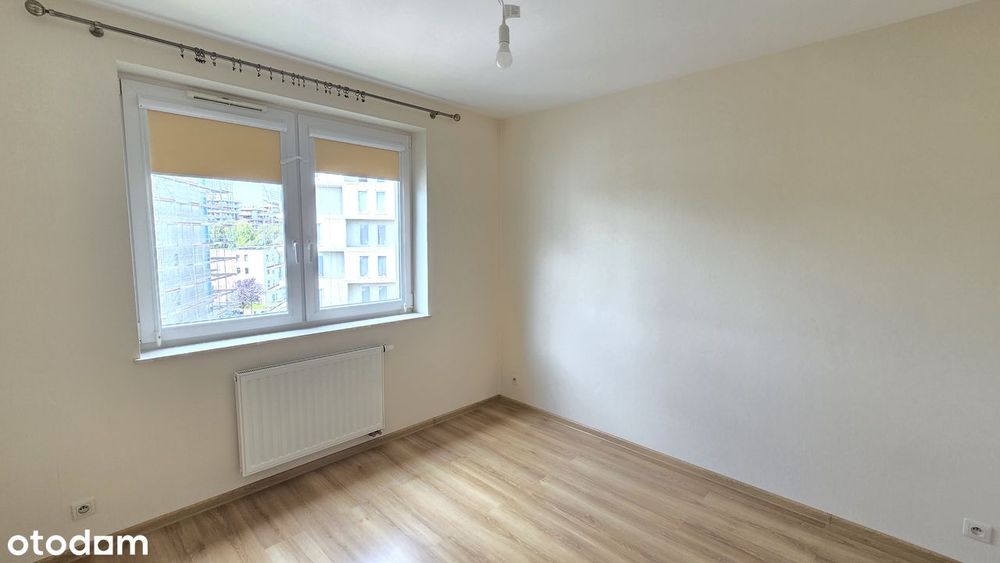 Trzypokojowe Cystersów jasna kuchnia duży balkon