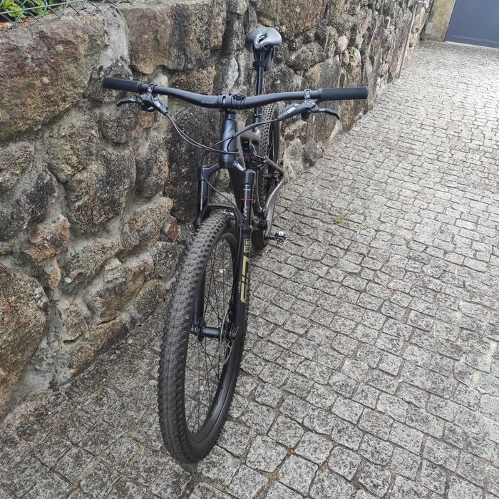 Specialized epic evo comp