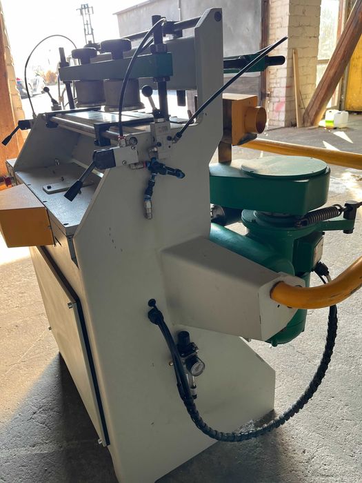 Frezarka do połączeń szuflad OMEC 750