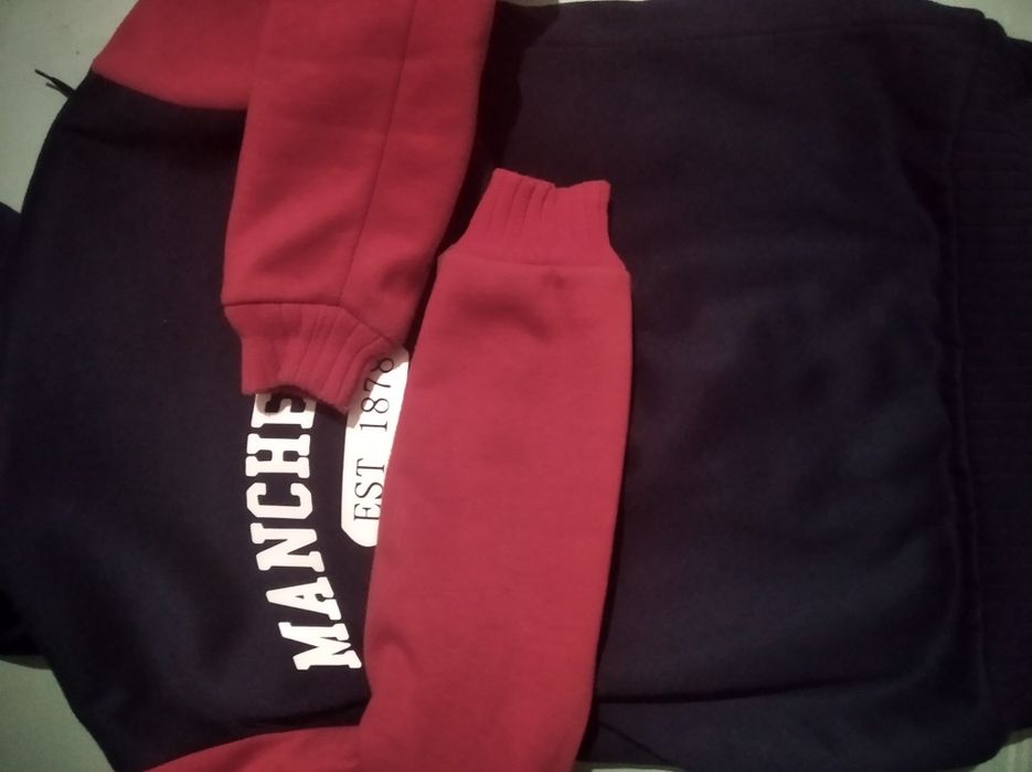 Мужская кофта с капюшоном