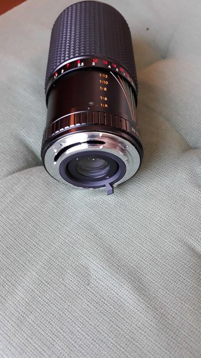 Obiektyw auto REVUENON MC ZOOM 1:40   70-210 mm