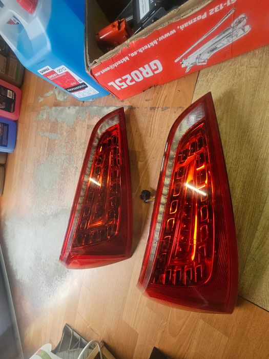 Lampa Tył Tylna Led Prawa Lewa Audi Q5 8R 10-16R S-LINE Orygina Części