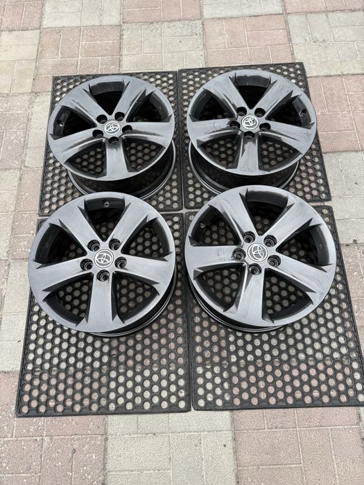 Диски оригінал Toyota rav4 Camry  avensis Lexus 5 114,3 r17
