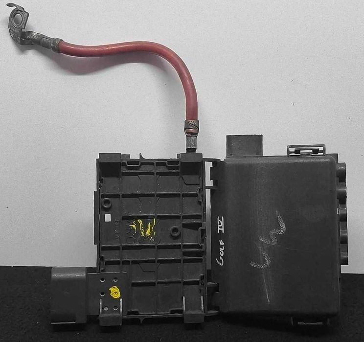 Caixa Fusíveis / SAM / BSI 1J0937550 - VW BORA I