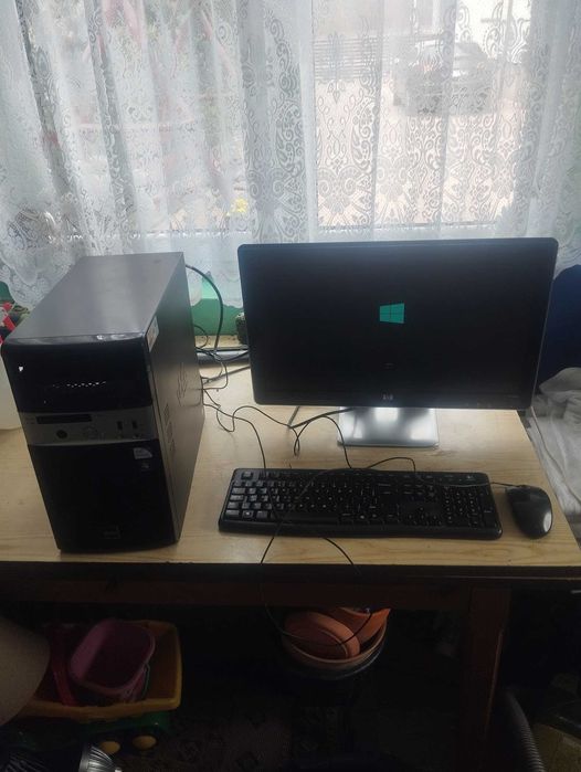 Sprzedam komputer