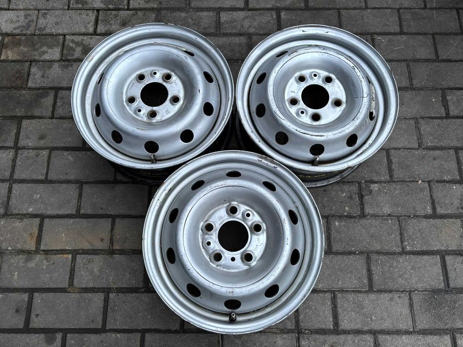 Felga Felgi Stalowe 15" Fiat Ducato Pegueot Boxer Iveco Daily Citroen Jumper 5x118 6J ET68 Oryginalne FL 615001 | 60518A905
