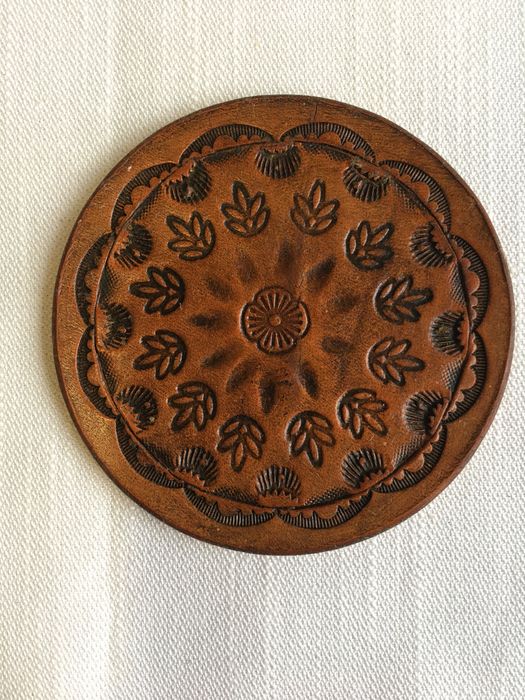 Bases para copos em pele