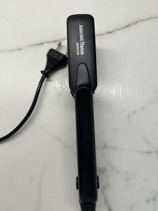 Выпрямитель для волос Jenius Lonic Titanium