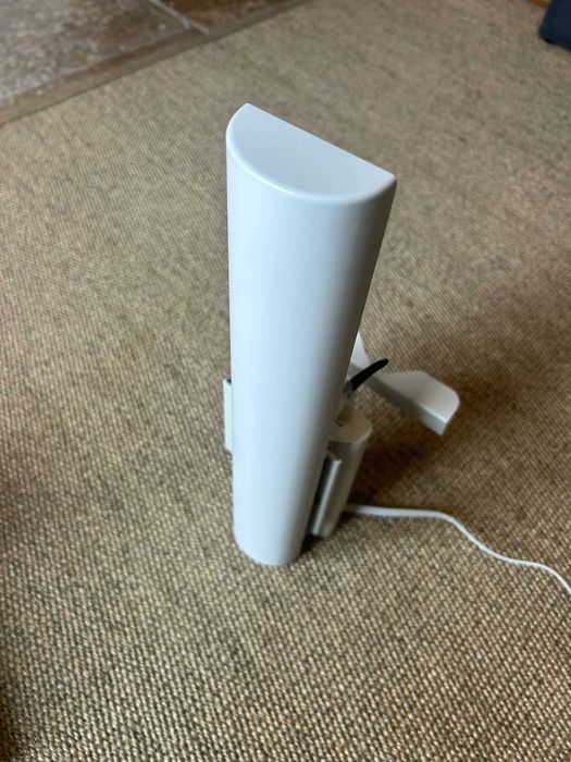 Router / Estação Ubiquiti Rocket M2 + Antena Airmax AM-5G17