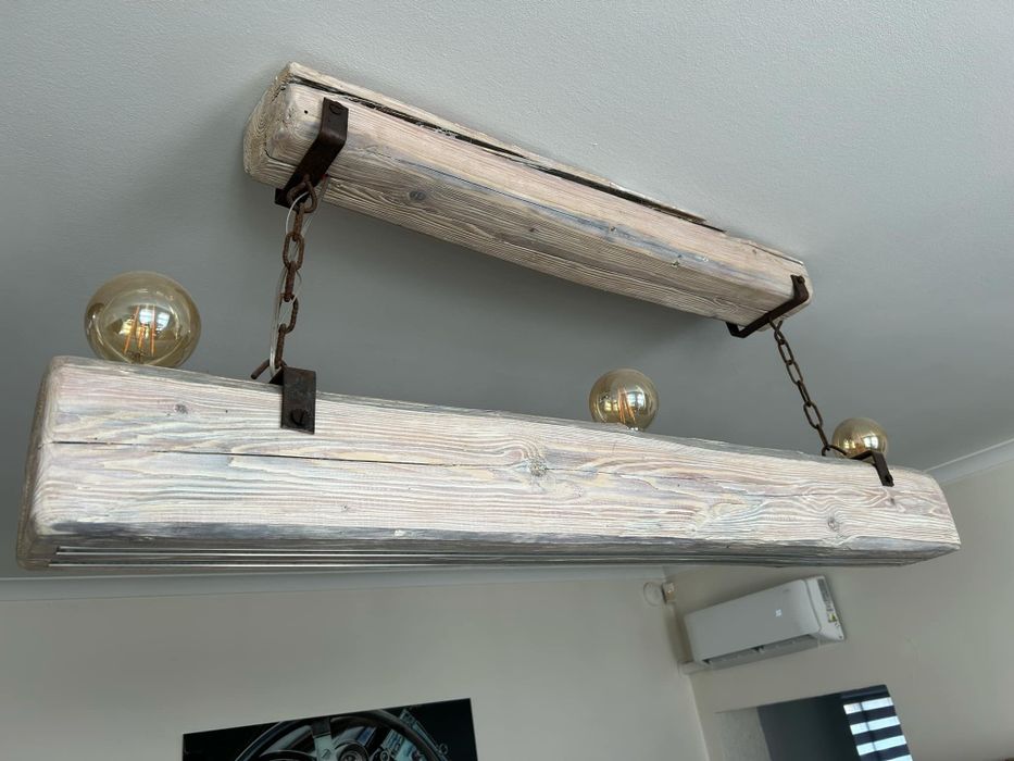 Drewniana lampa wisząca z belki LOFT. INDUSTRIAL