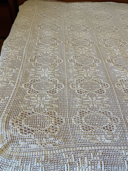 colcha renda cama corpo e meio
