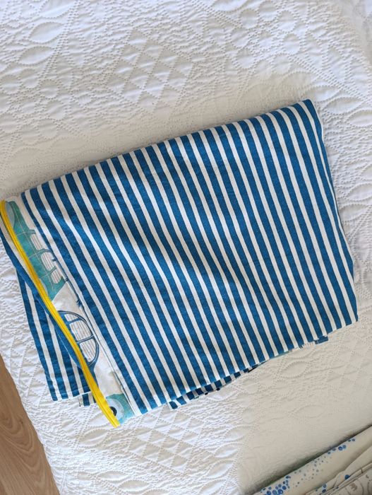 Capas Edredon Berço bebé 110x125cm - reversíveis - 10eur/unidade