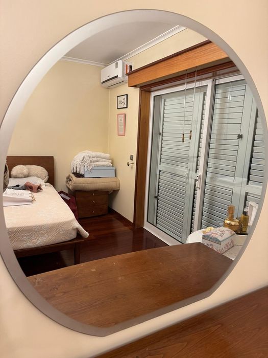 Quarto em madeira