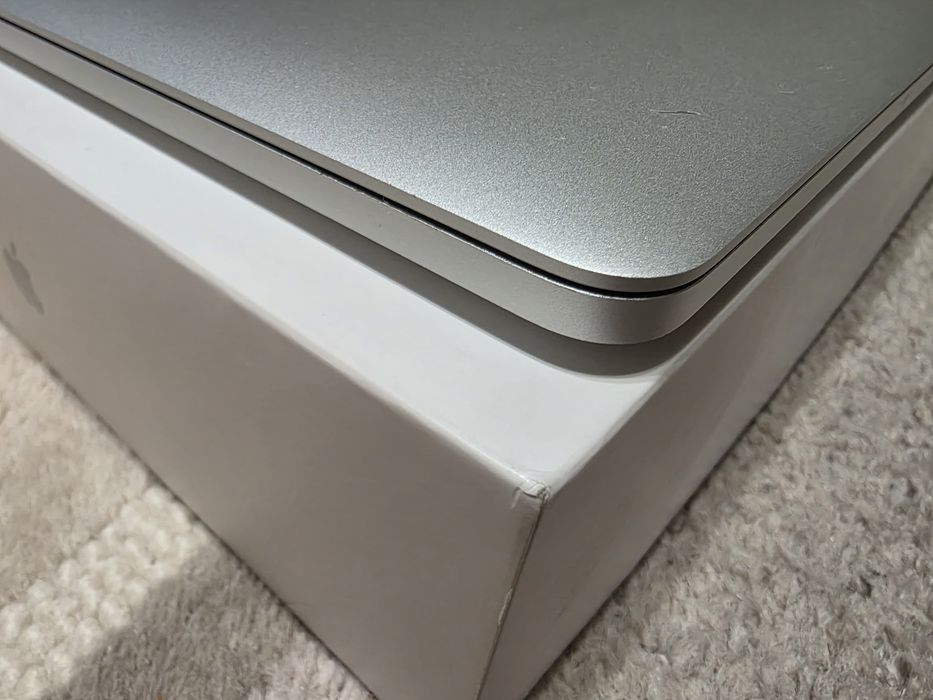 Macbook PRO 2019 A2159 16Gb в гарному стані