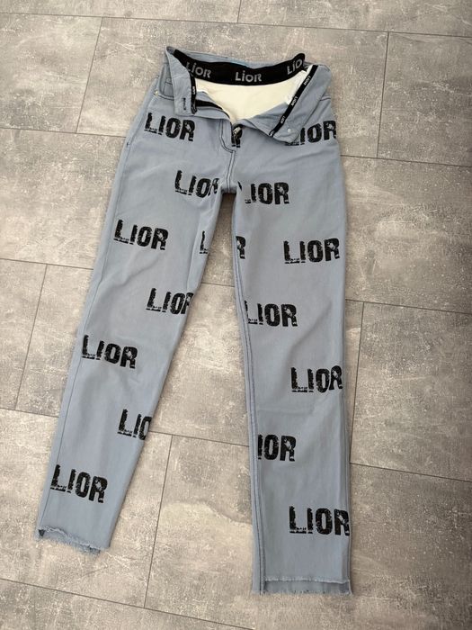 Світлі джинси Lior з імітацією трусів білизни