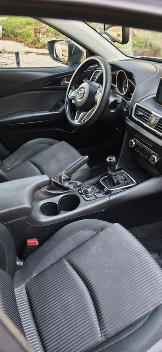 Mazda 3 Skyactiv G Evolve HS - 1.5 Gasolina, 2015