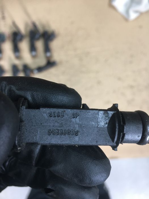 Форсунка Chevrolet Daewoo Lanos Aveo Lacetti 1.5 1.6 1.8 2.0 БЕНЗИН.