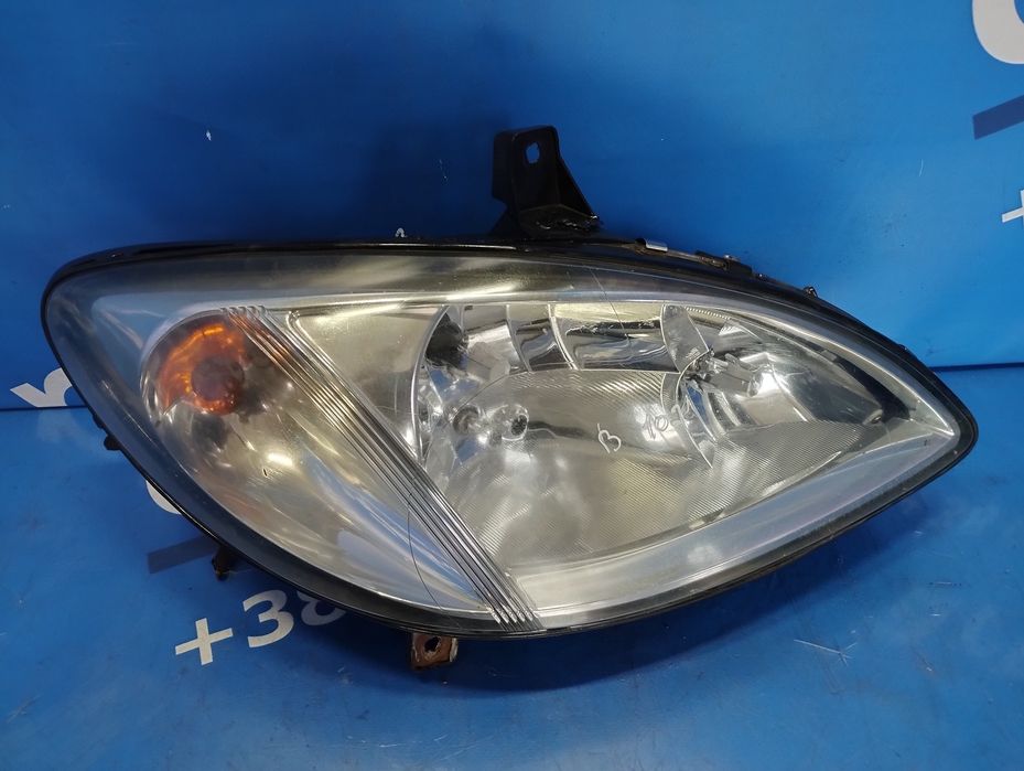 Фара передня права Mercedes Vito W639 Вито 639 правая Розборка В6