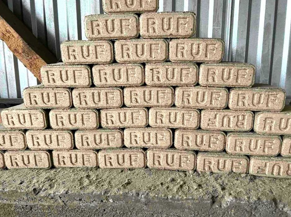 Вугілля, брикети, пелети паливні для зими