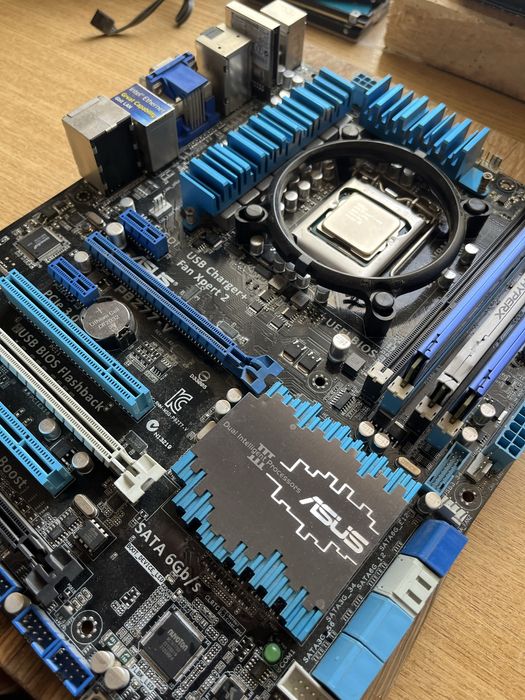 Материнка Asus P8Z77-V + Intel i7 + оперативка 16гб