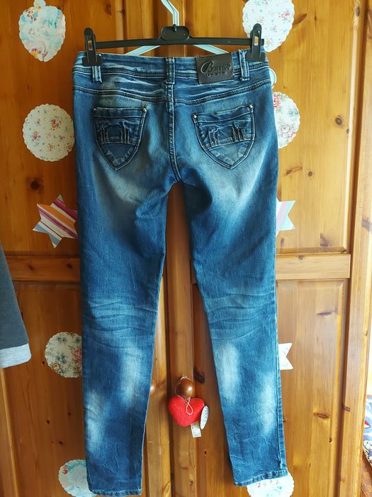 Spodnie jeans damskie rozmiar 33  36/38 firma B.NEWS