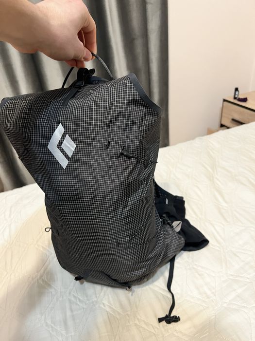 Новий рюкзак для трейл ранінгу/альпінізму Black Diamond Distance 15