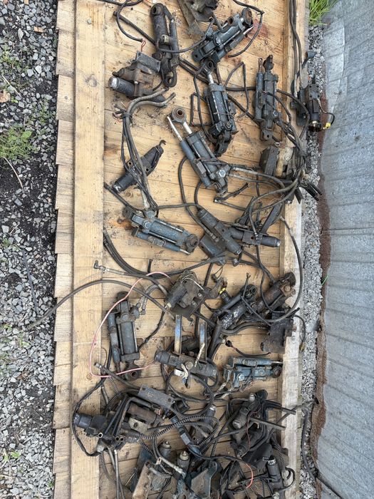 Siłowniki hydrauliczne i elektrozawory do traktorków japońskich kubota yanmar iseki hinomoto