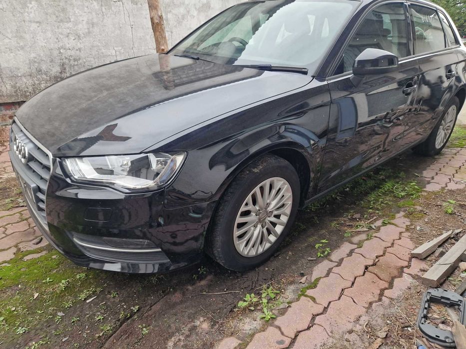 a3 8v 1.6 TDI NA CZĘŚĆI