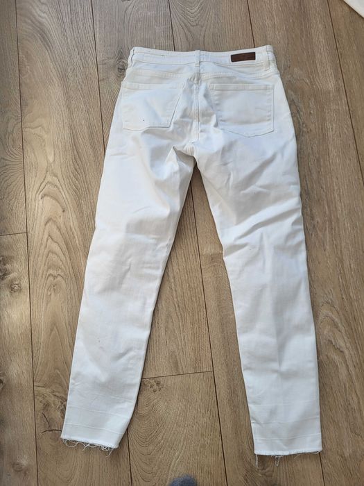 Białe jeansy Opus r. xs