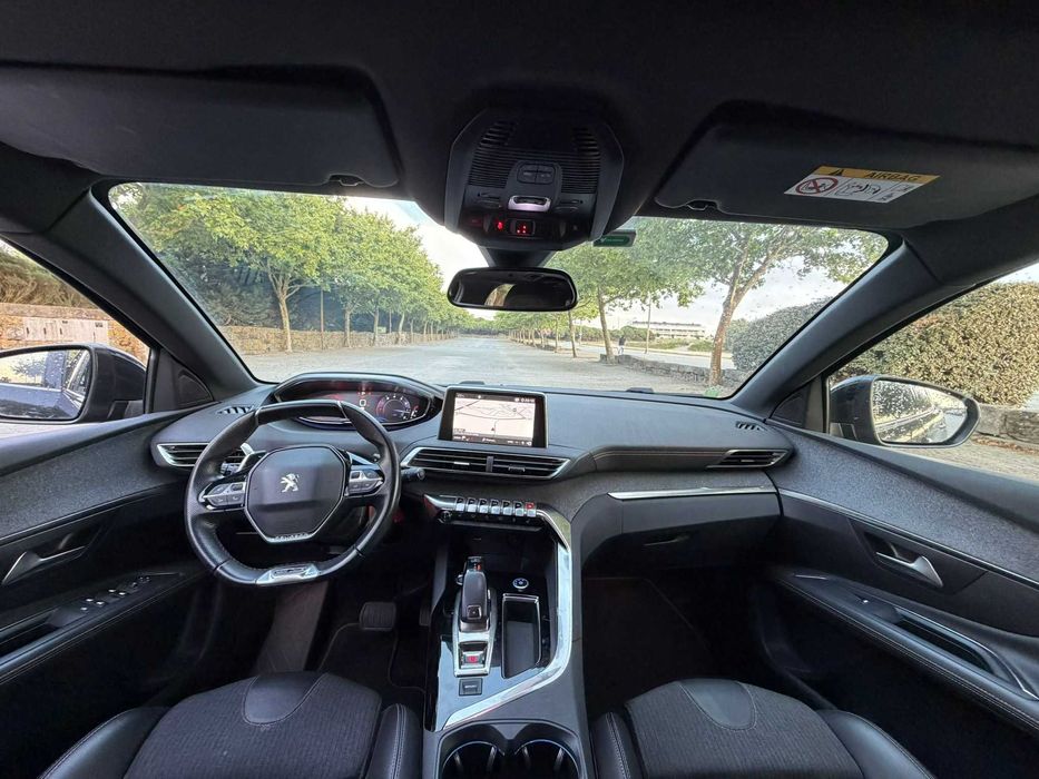 Peugeot 3008 1.2 Puretech GT Line EAT8 130 cv - Gasolina e GPL