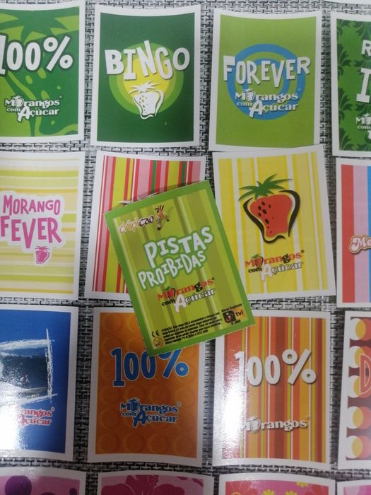 Coleção 40 mini cartas " Pistas Proibidas" série Morangos com Açúcar