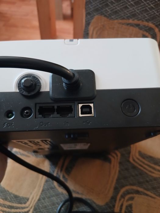 Zasilacz UPS Eaton 3s 700