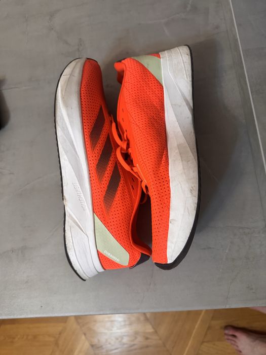 Продас оригинальные кроссовки адидас