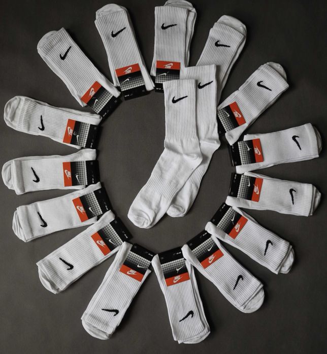 Skarpetki Nike Białe & Czarne 25 par  36-40 & 41-44