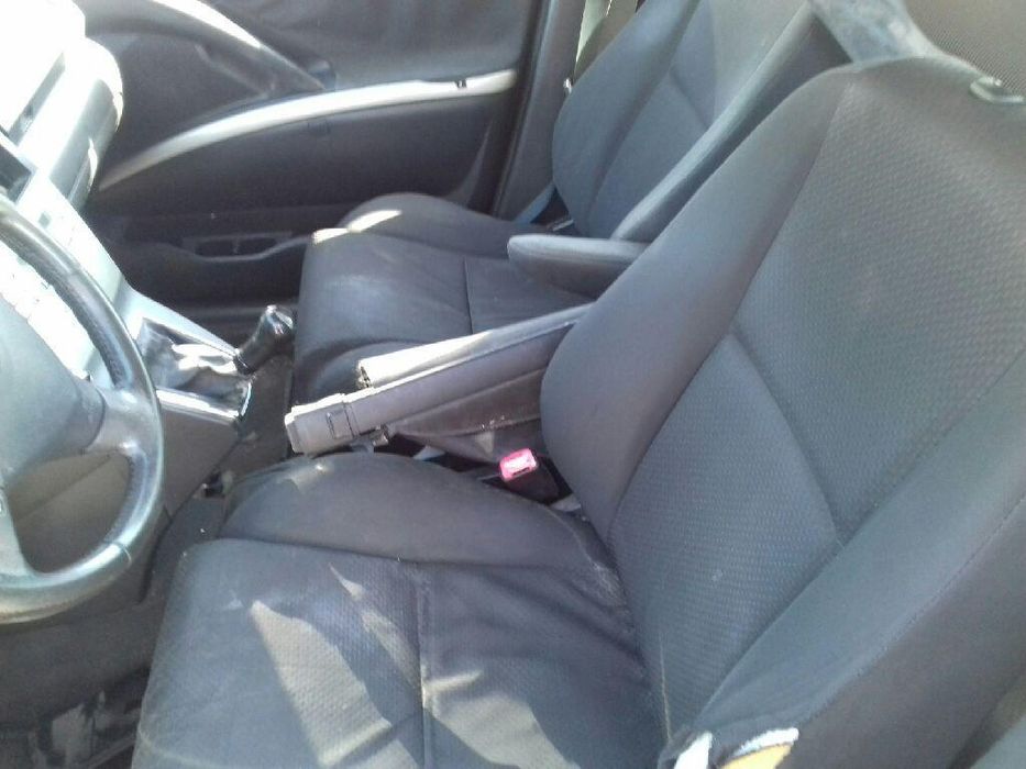 Calíper De Freio Traseiro Esquerdo Toyota Corolla Verso R1