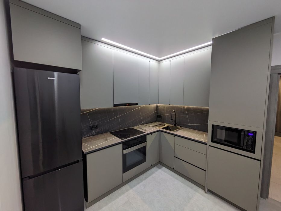 Кухні на замовлення, шафи купе,вітальні, гардеробні