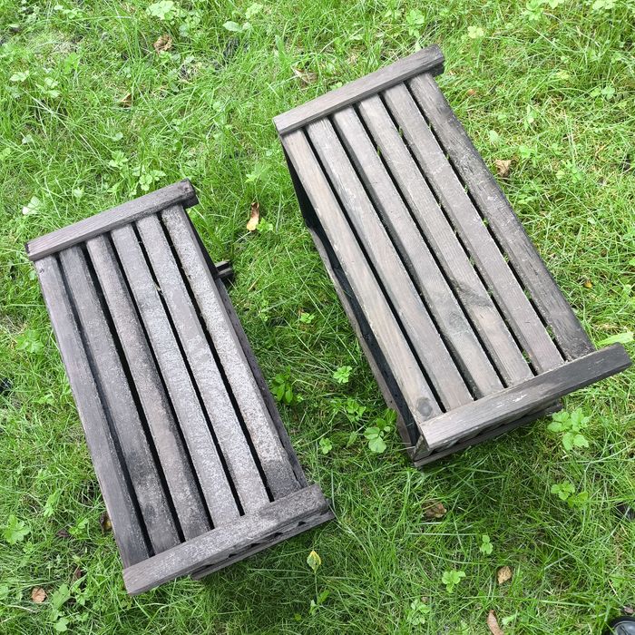 Zestaw 2 szt. duże donice ogrodowe 60 x 31 x 39 cm - dobry stan