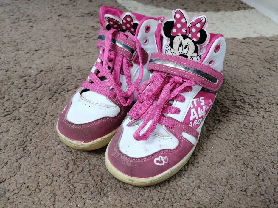 Zestaw r. 122-128 spodnie sukienka buty rajstopki