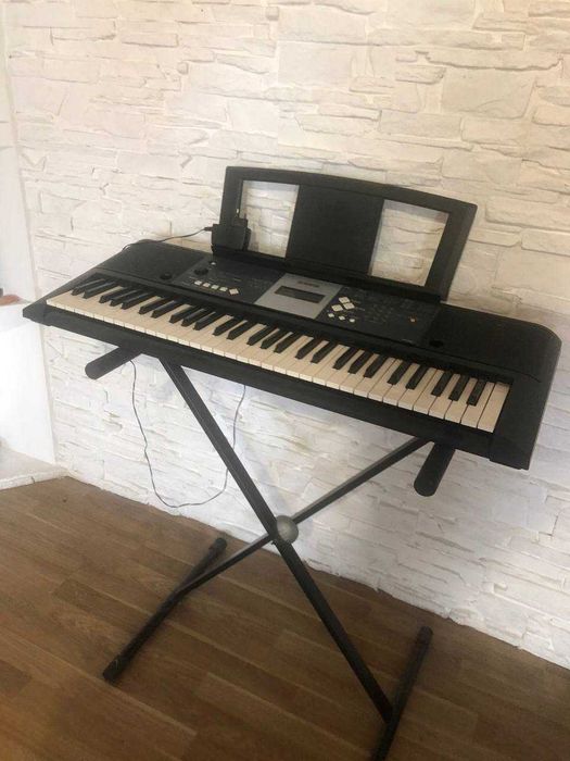 синтезатор Yamaha YPT-230