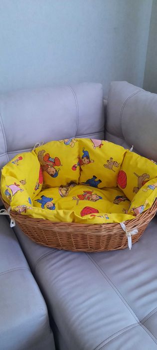 лежак. для ваших улюбленців собачок та котиків з натуральної лози.