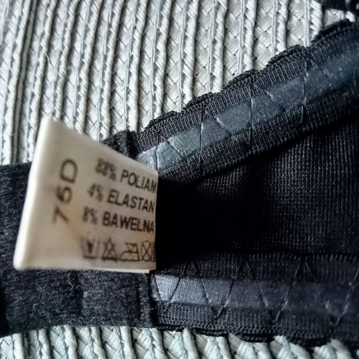 Biustonosz balkonetka, czarny AVA 75D